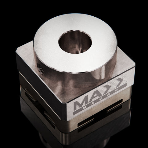 MaxxMacro Culata redonda de acero inoxidable 54 soporte .750