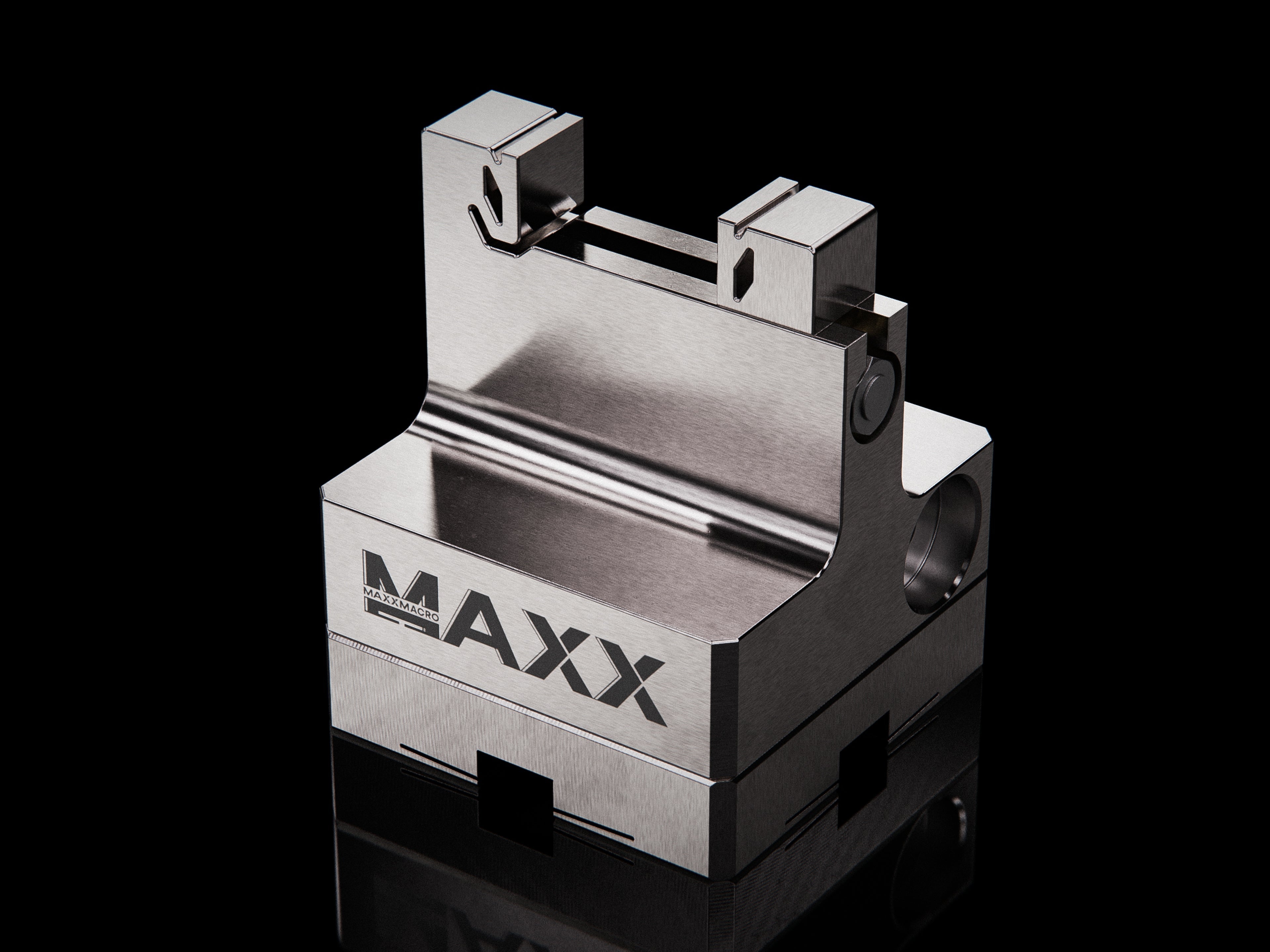 MaxxMacro Self Centering MaxxVise